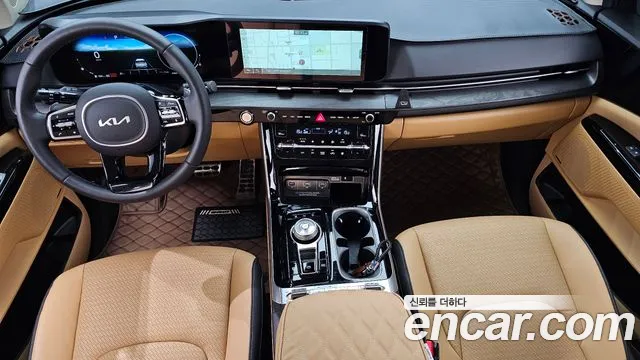Kia Carnival Generation 4 — Фото автомобиля 10