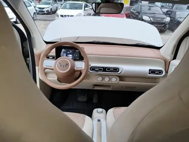 Wuling Hongguang Mini EV — Фото автомобиля 9