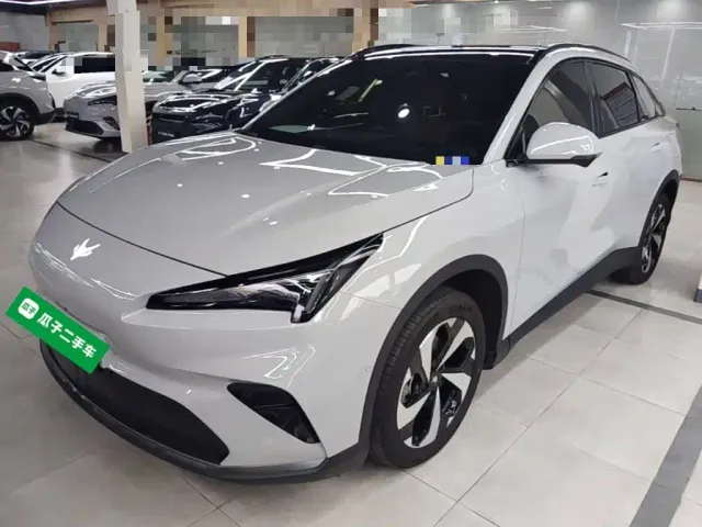 Фотография автомобиля — Arcfox Alpha T5