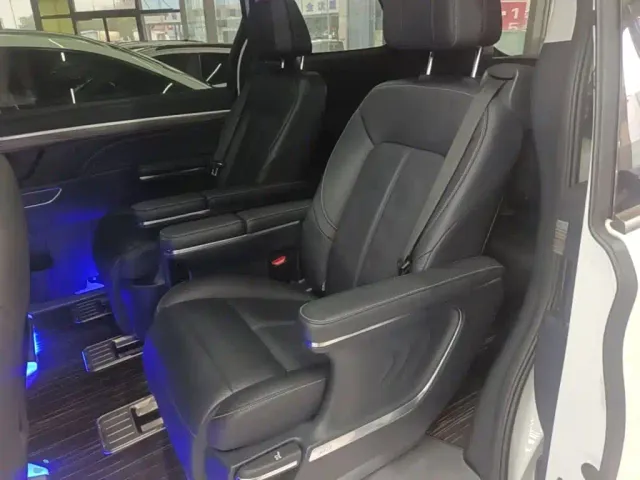 GAC Trumpchi M8 — Фото автомобиля 16