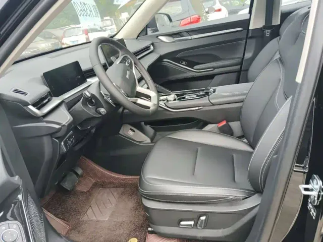 Haval H6 — Фото автомобиля 14