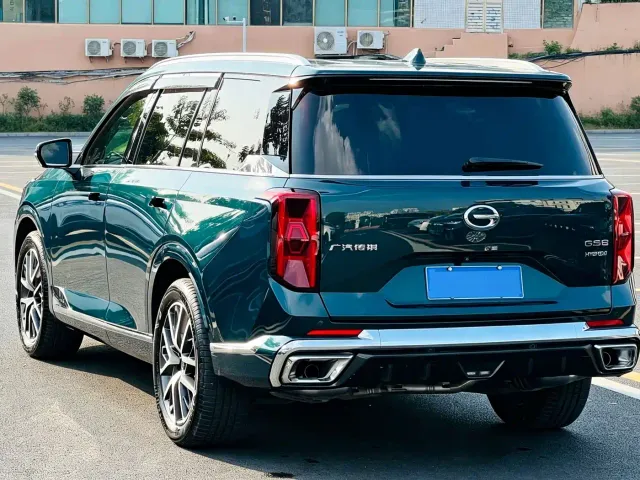 GAC Trumpchi GS8 — Фото автомобиля 10