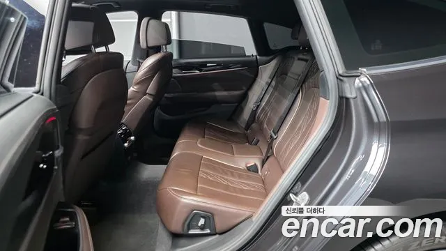 BMW Gran Turismo — Фото автомобиля 12