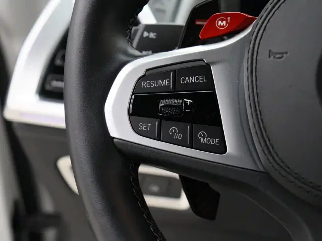 BMW XM — Фото автомобиля 16