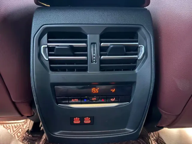 BMW 3 Series — Фото автомобиля 13