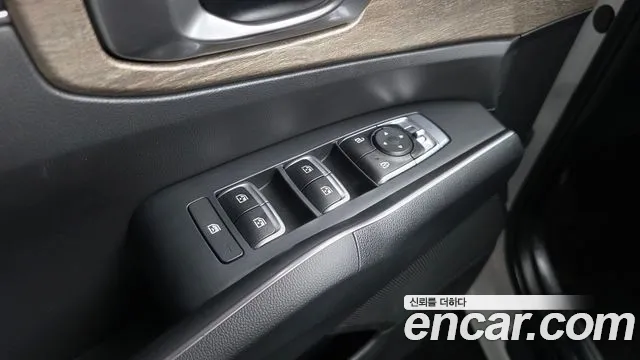 Kia Sorento Sorento 4-е поколение Бензин 2.5T 2WD — Фото автомобиля 29