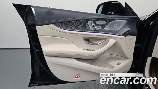 Mercedes-Benz AMG GT 4 двери 43 4MATIC+ — Фото автомобиля 22