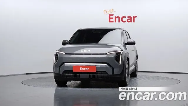 Kia EV3 — Фото автомобиля 3
