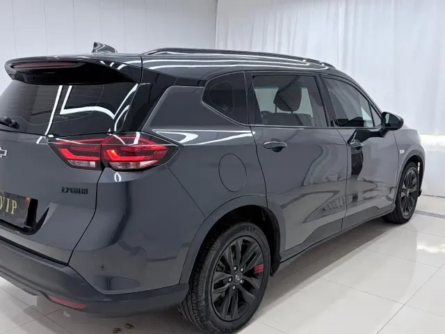 Chevrolet Orlando — Фото автомобиля 4