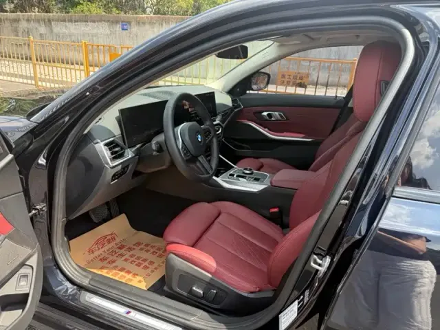 BMW 3 Series — Фото автомобиля 5