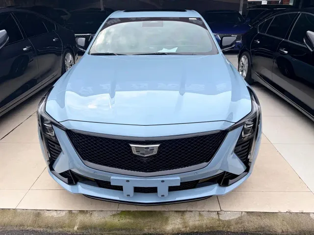 Cadillac CT5 — Фото автомобиля 2