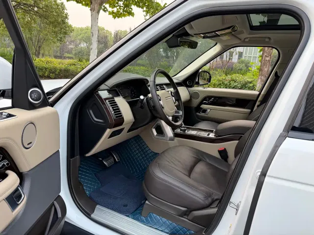 Land Rover Range Rover — Фото автомобиля 7
