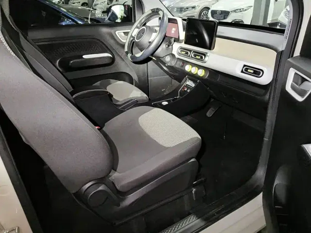 Wuling Hongguang Mini EV — Фото автомобиля 13