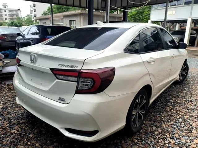 Honda Crider — Фото автомобиля 6