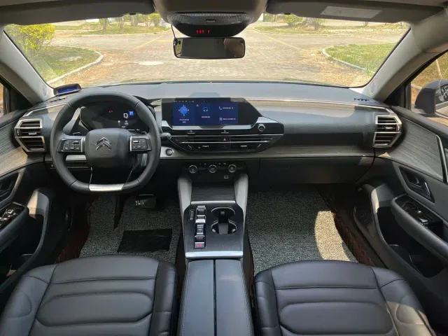 Citroen C5 X — Фото автомобиля 14