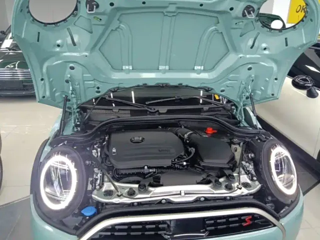 MINI Hatch — Фото автомобиля 19
