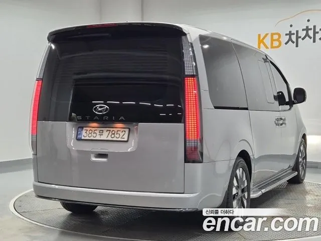 Hyundai Staria — Фото автомобиля 4