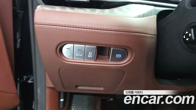 Genesis G90 RS4 — Фото автомобиля 22