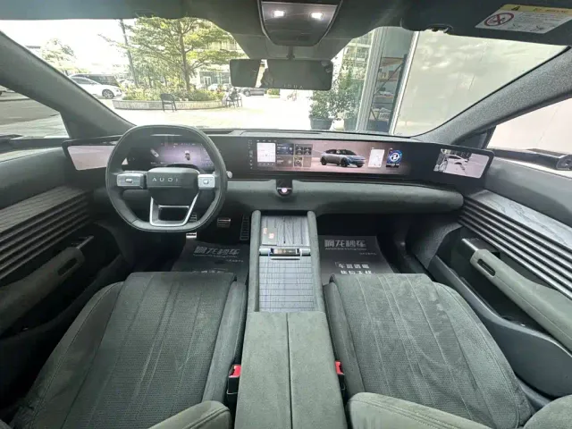 Audi E5 Sportback — Фото автомобиля 6