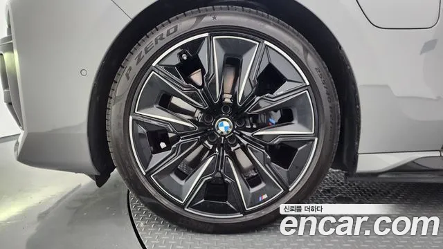 BMW 7-Series 7 серия (G70) — Фото автомобиля 2