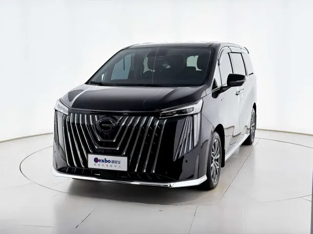 Фотография автомобиля — GAC Trumpchi M8
