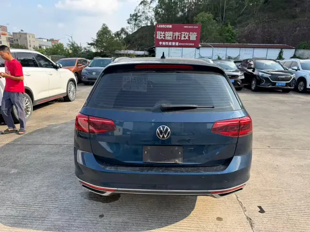 Volkswagen Weilan 2021 2.0T Smooth Ride Edition — Фото автомобиля 9