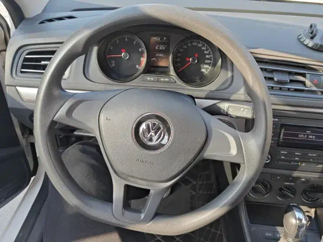 Volkswagen Lavida — Фото автомобиля 14