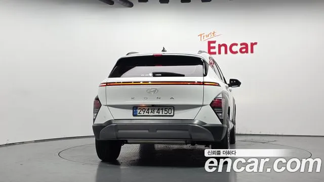 Hyundai Kona SX2 — Фото автомобиля 4