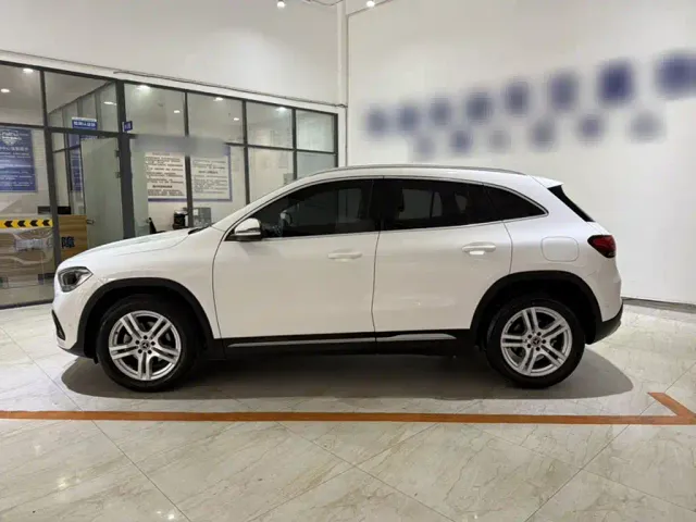 Mercedes-Benz GLA-Class — Фото автомобиля 8