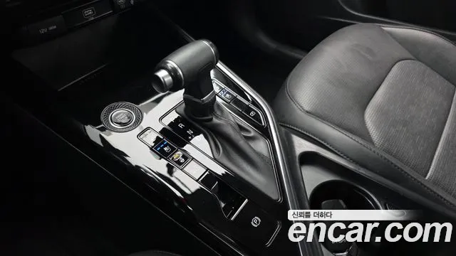 Kia Niro The All New — Фото автомобиля 12