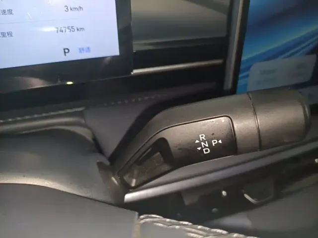 Geely Galaxy E5 — Фото автомобиля 13