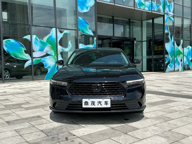 Honda Accord 2024 260TURBO Luxury Edition — Фото автомобиля 2