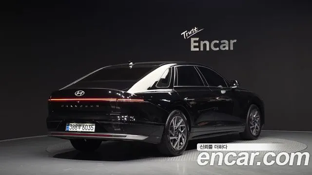 Hyundai Grandeur Grandeur (GN7) 2.5 Бензин 2WD — Фото автомобиля 2