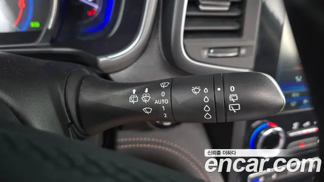 Renault-KoreaSamsung QM6 Новый QM6 2.0 LPe Première 2WD — Фото автомобиля 27