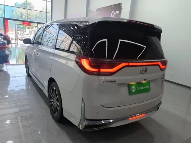 GAC Trumpchi M8 — Фото автомобиля 4