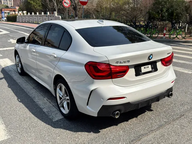 BMW 1 Series — Фото автомобиля 6