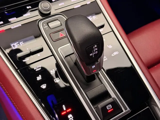 Porsche Panamera — Фото автомобиля 7