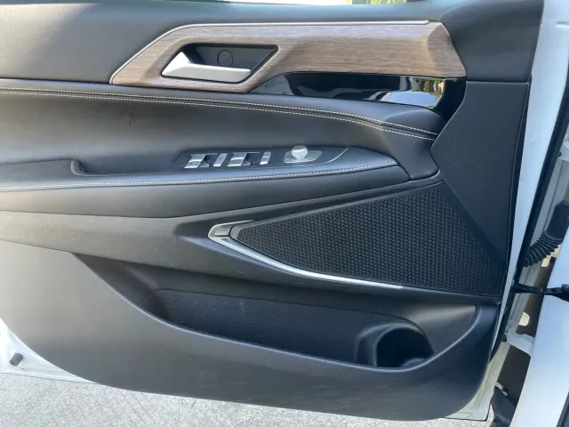 Xpeng P5 — Фото автомобиля 13