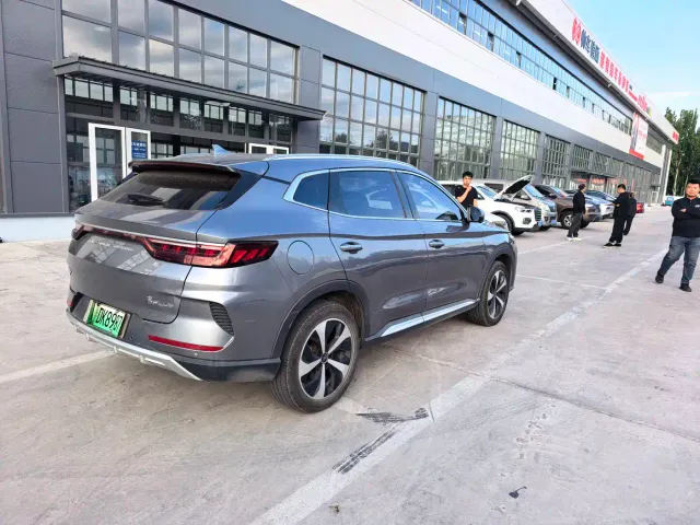 BYD Song PLUS — Фото автомобиля 6