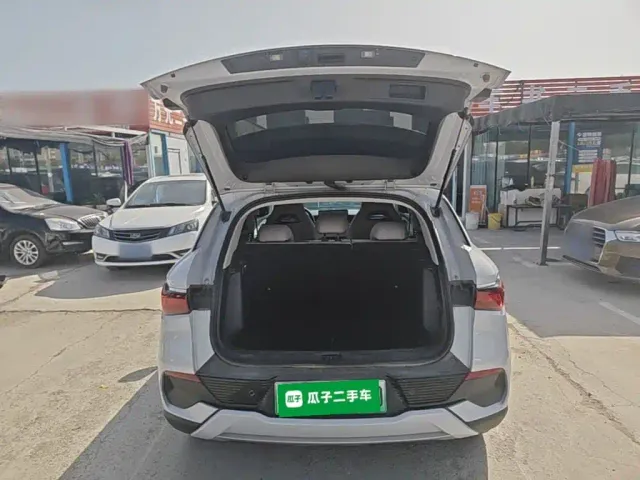 BYD Yuan PLUS — Фото автомобиля 18