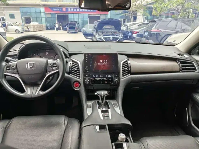 Honda Avancier — Фото автомобиля 8