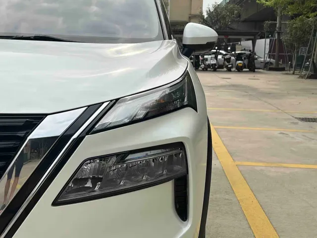Nissan X-Trail — Фото автомобиля 13