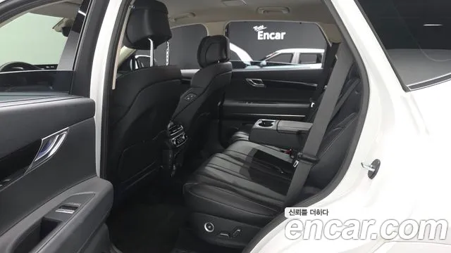 Genesis GV80 — Фото автомобиля 17
