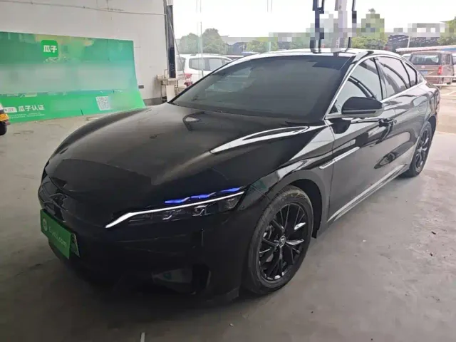 Фотография автомобиля — BYD Han