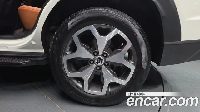 KGM Torres — Фото автомобиля 5