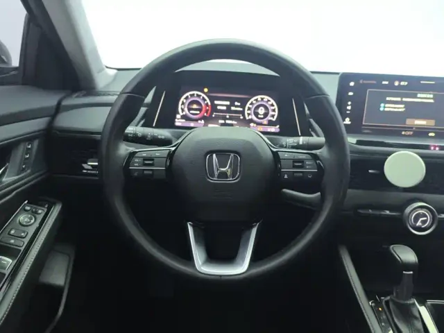 Honda Accord — Фото автомобиля 15