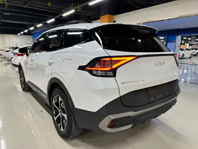 Kia Sportage — Фото автомобиля 8