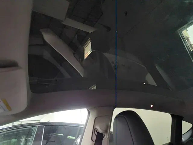 Tesla Model Y — Фото автомобиля 17
