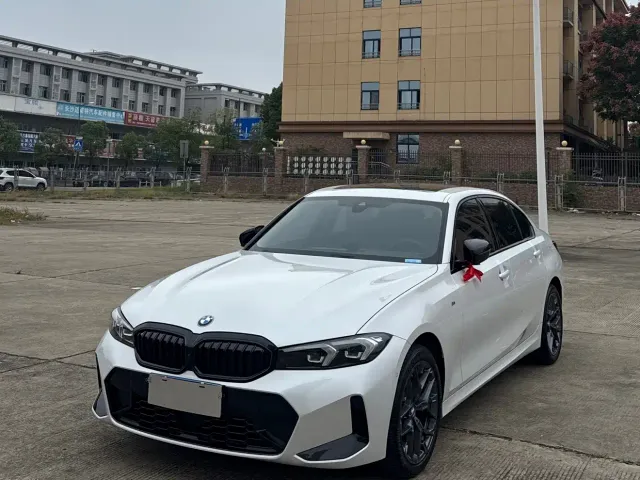 BMW 3 Series — Фото автомобиля 2
