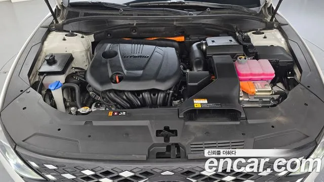 Hyundai Grandeur (New) Hybrid — Фото автомобиля 9